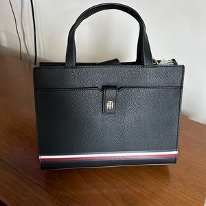 Tommy Hilfiger Purse - Brand New